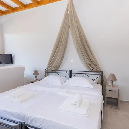 דירה House Of Nileides Gargalianoi