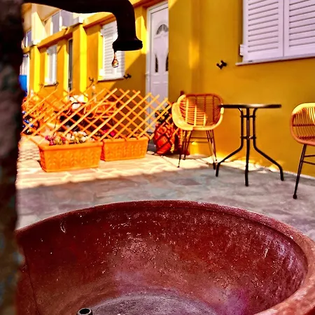House Of Nileides Apartment