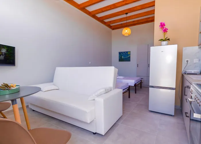 דירה House Of Nileides Gargalianoi